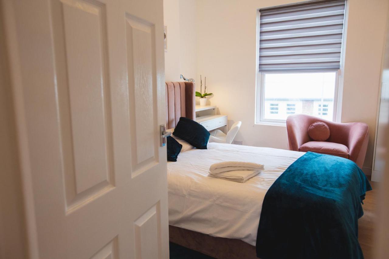 Cityhost - Leeds Apartments Beeston Hill Екстериор снимка